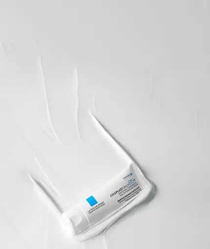 La Roche-Posay Cicaplast Balm B5+ on textured background